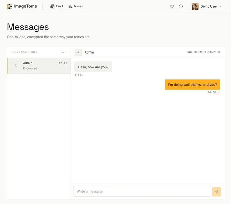 Private messages in ImageTome, light theme